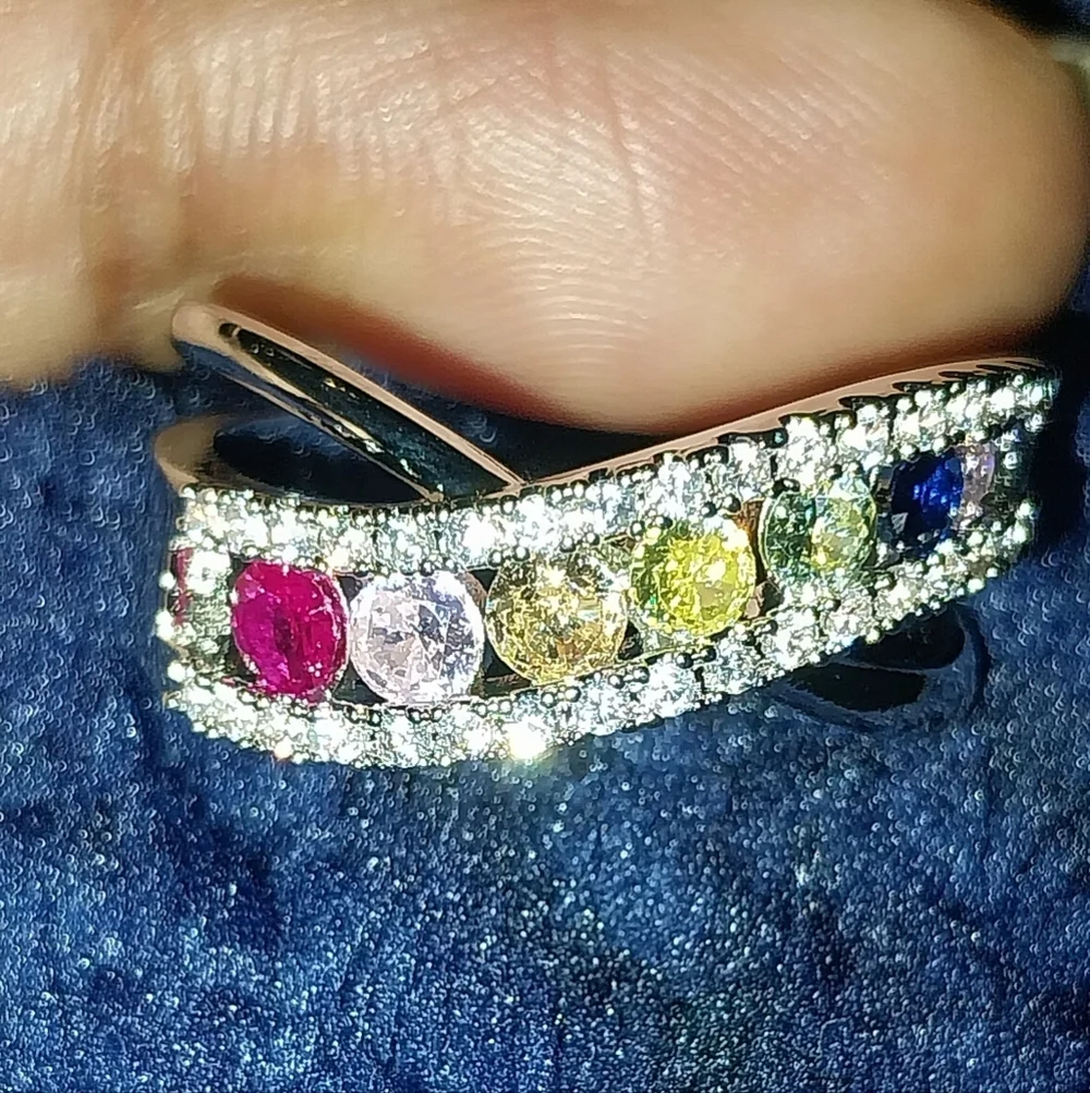 Elegant Multicolor Gemstone Silvery Ring Sz 7